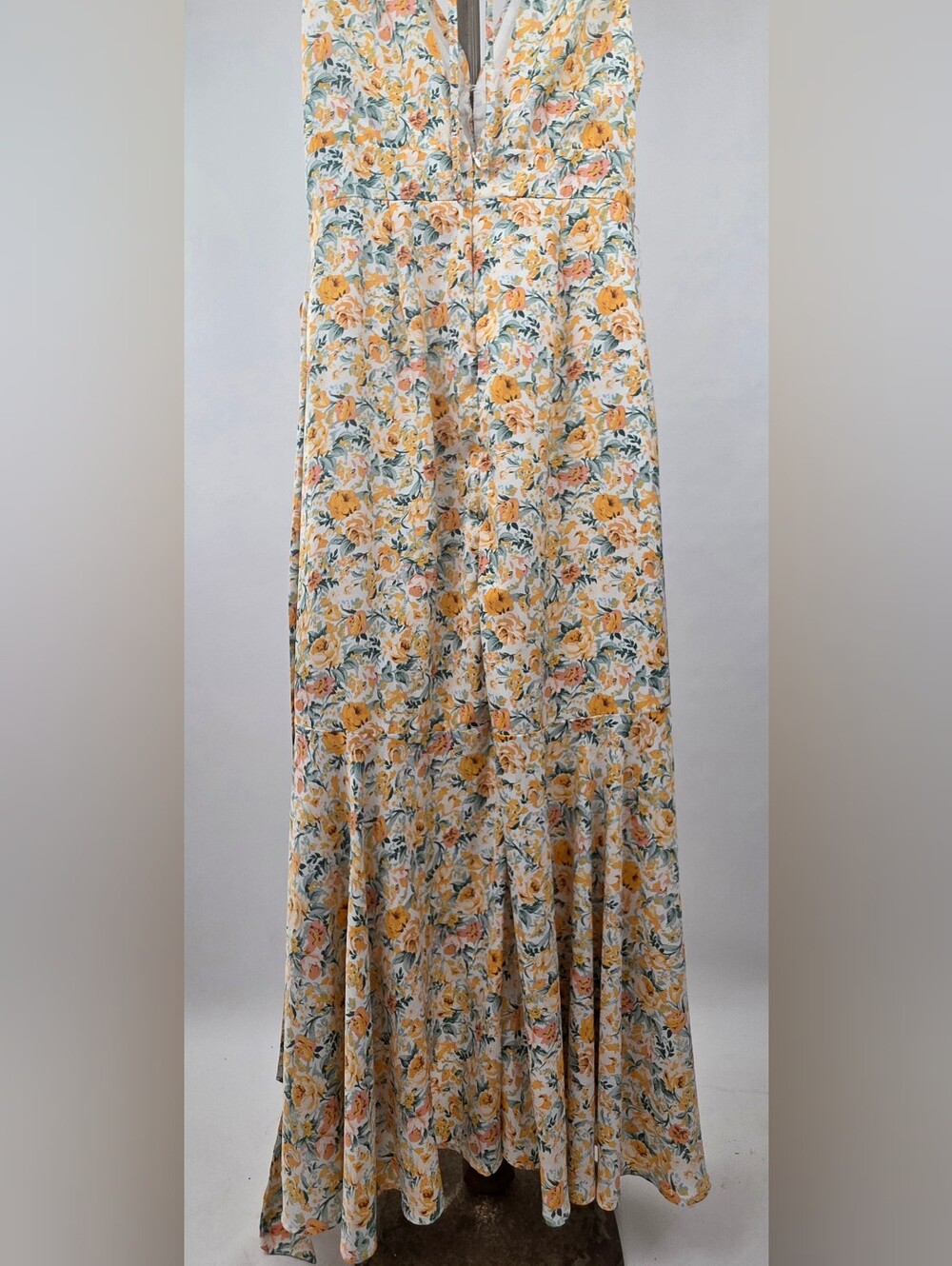 Fore Women's Yellow Floral V Neck Belted Maxi Dress Size Large - Picture 8 of 12